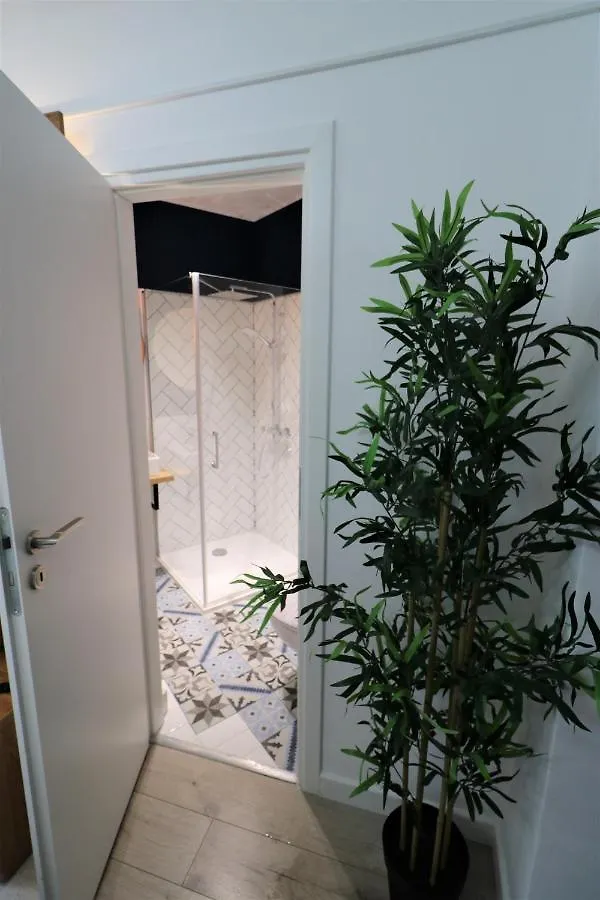 Charming City Center Apartment - Free Minibar Bucureşti